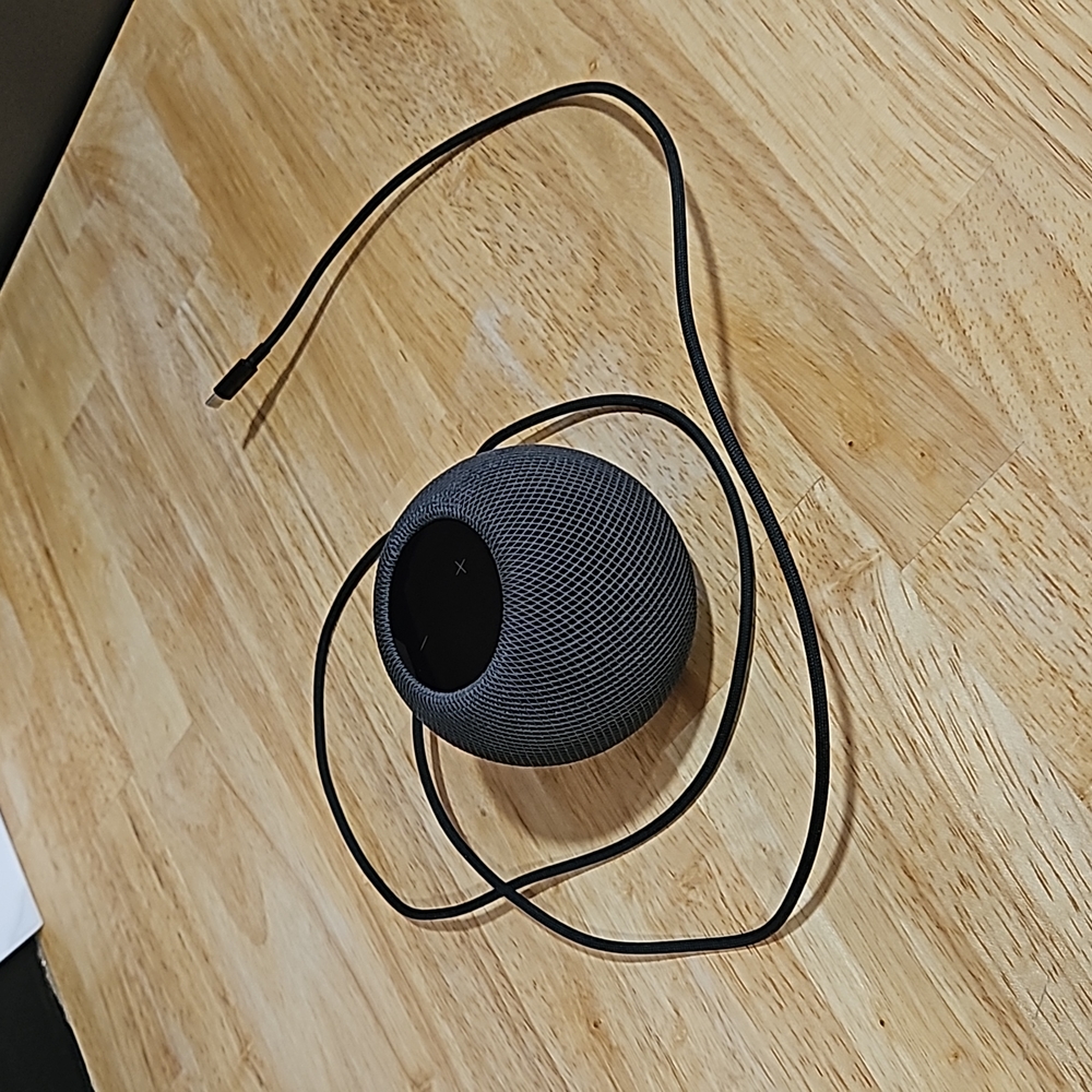 Mini home pod